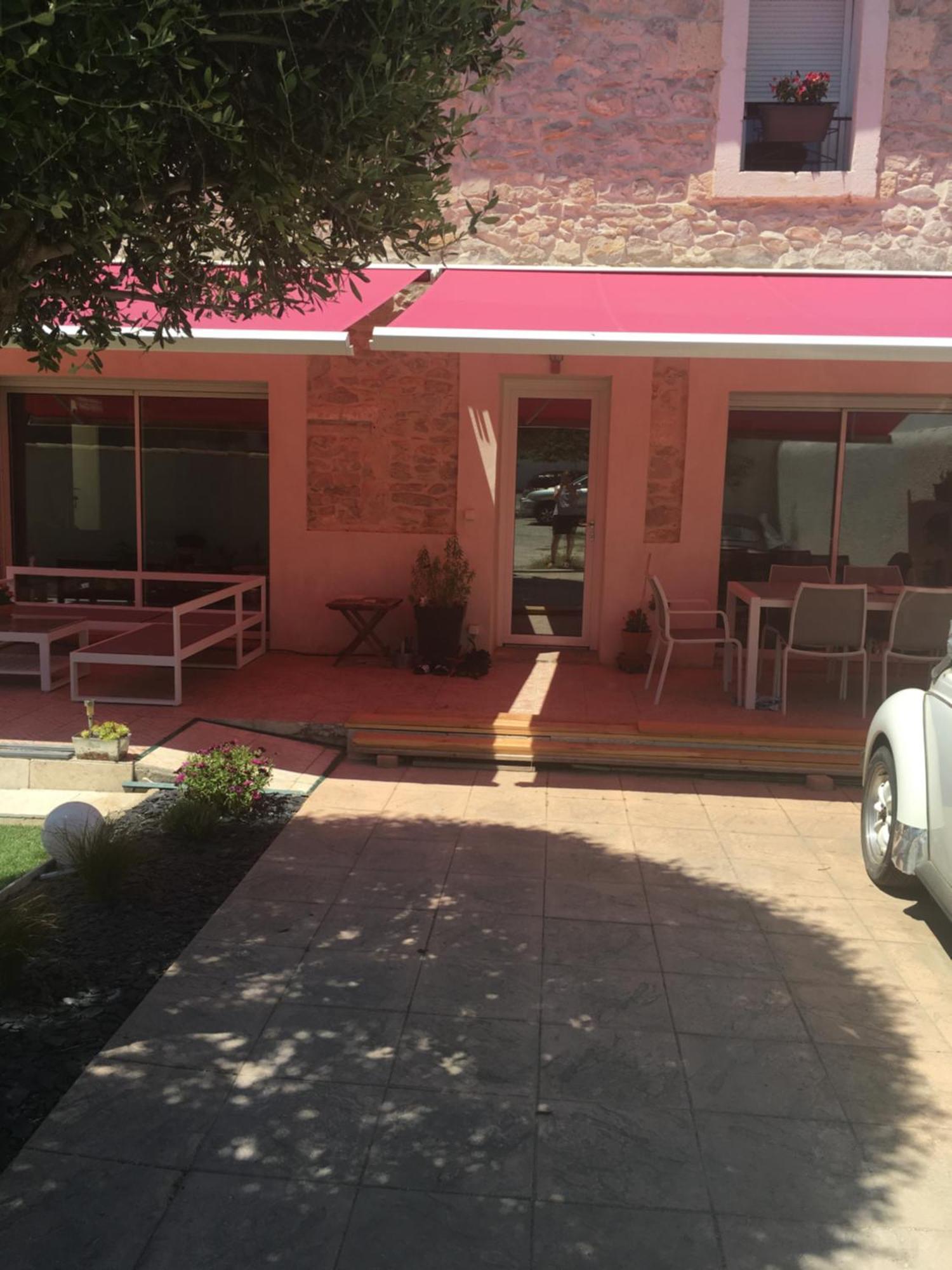 La Coccinelle Nîmes Exterior foto